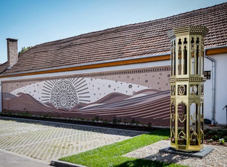 The Iranian mural entitled Origin was inaugurated in Jászberény