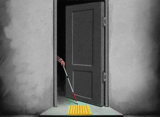 
                                                            گالری آثار کارتون و نقاشی محمود آزادنیا