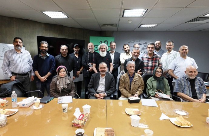 نشست شورای سیاست گذاری دوازدهمین دوسالانه بینالمللی کارتون و کاریکاتور تهران