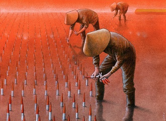 
                                                            pawel kuczynski4