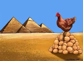 Eggs,Pyramid