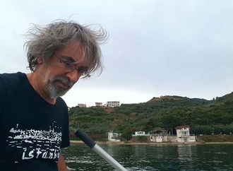 
                                                                                                  Ibrahim Tuncay - Turkey
