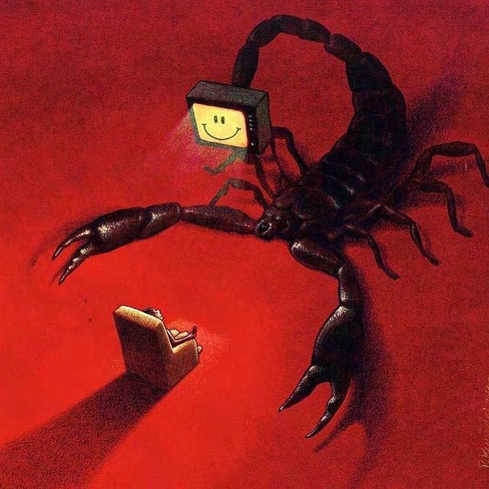 By: Pawel Kuczinsky -Poland