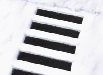 snow cross